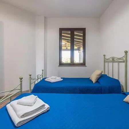 Casa Pompia 3 * Siniscola