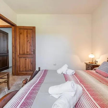 Casa Pompia 3 * סיניסקולה